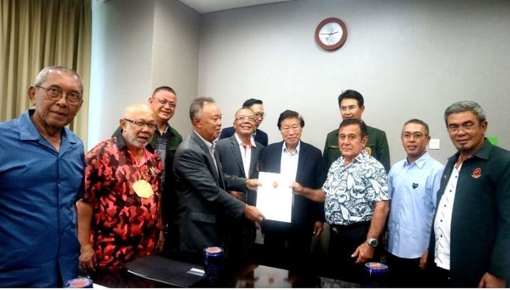 Tokoh organisasi kepemudaan, Japto Soerjosoemarno saat mendafatr sebagai ketua bakal calon ketua umum PGI periode 2023-2027