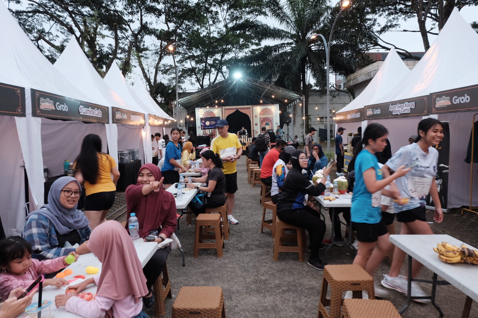 Hutan Menyala Sentul City. foto dok. dsp Hutan Menyala Sentul City. foto dok. dsp