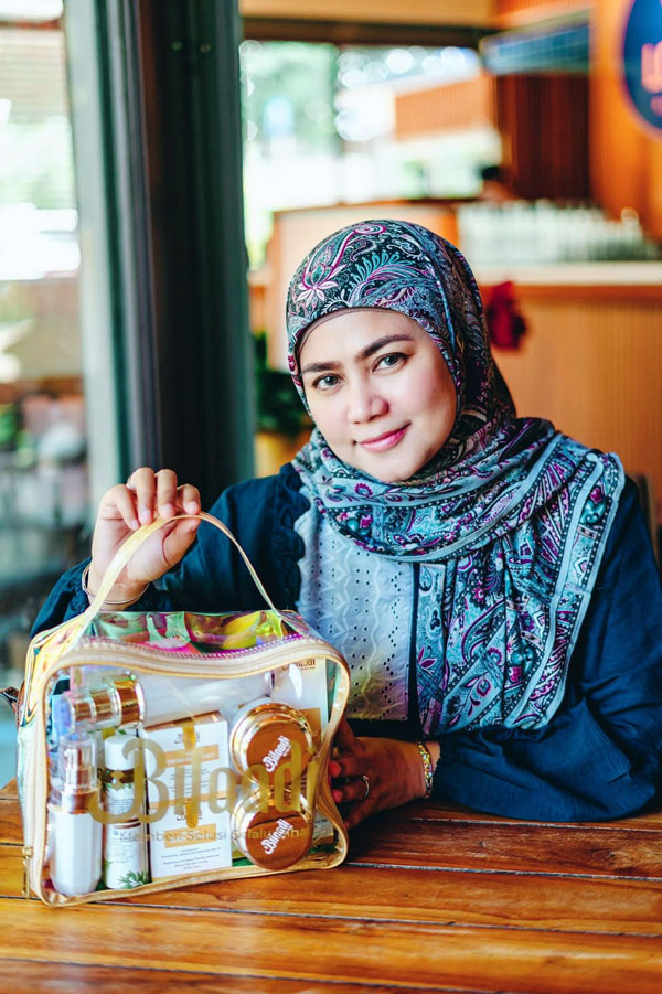 Ayu Aida