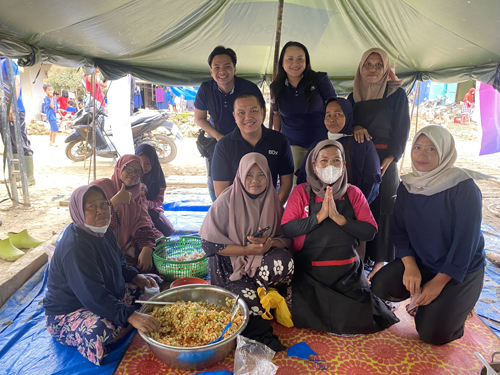 foto dok. BDx Indonesia Bersama Komunitas Terdampak Banjir Aceh foto dok. BDx Indonesia Bersama Komunitas Terdampak Banjir Aceh