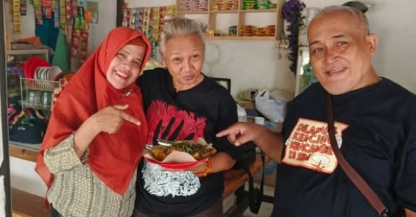 foto dok. Ayam & Bebek Gacor